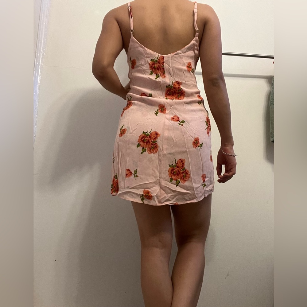 Reformation Dress - Picture 2 of 5